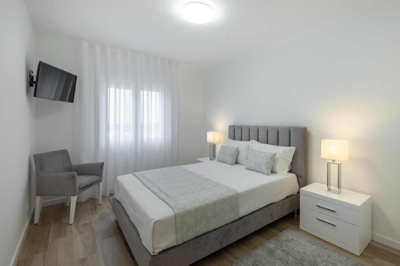 Acolhedor Apartamento T3 Serra D'El Rei Luaran gambar